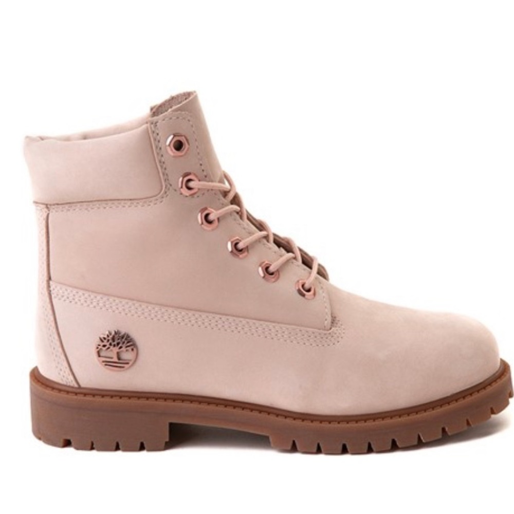 Light Pink Timberland 6 Inch Boots | Women Size 7.5 (M Fit)